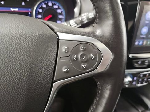 Used 2022 Chevrolet Traverse LT w/ LT Premium Package AWD/4WD image 19