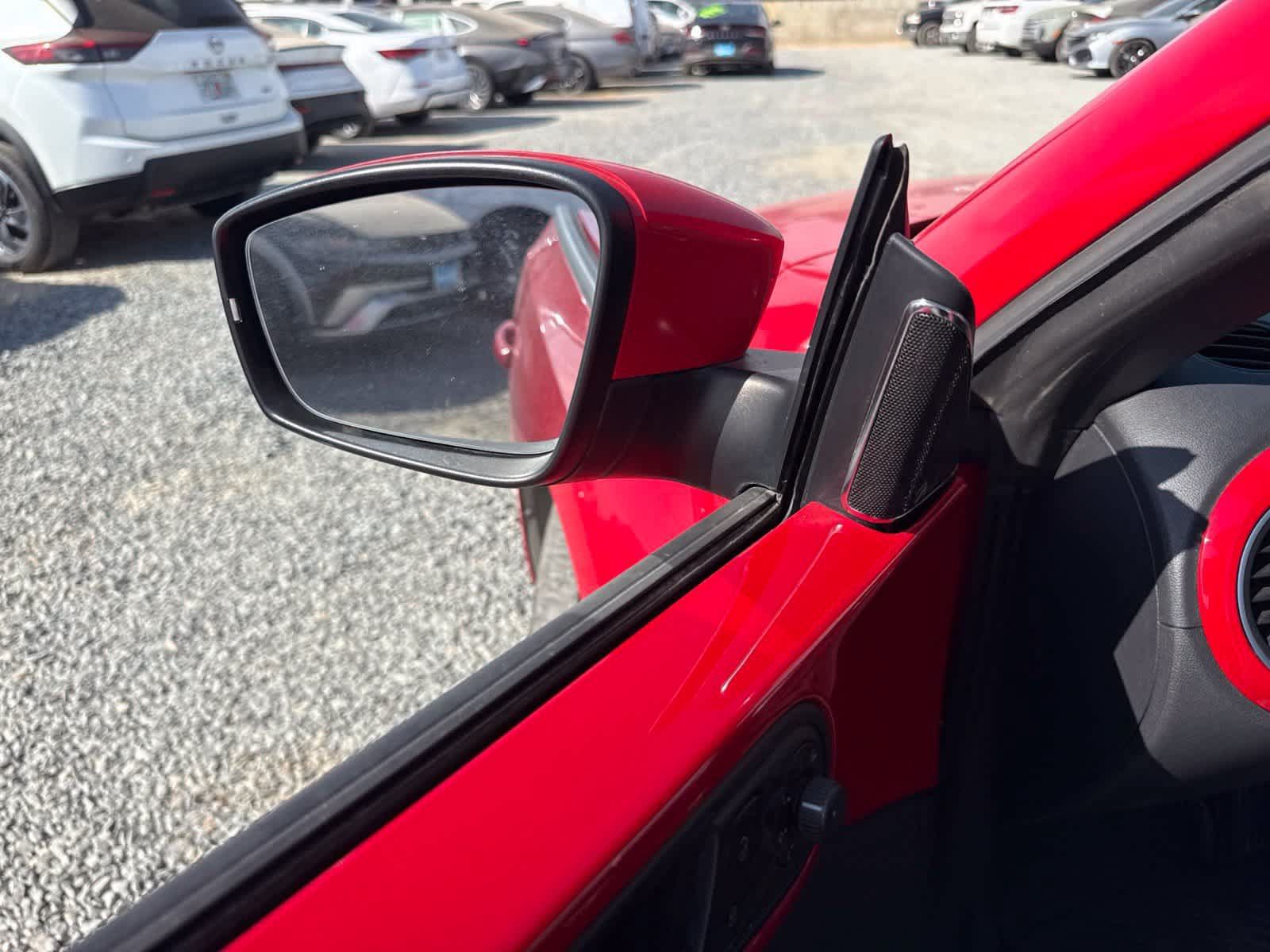 Used 2013 Volkswagen Beetle 2.5 FWD image 17
