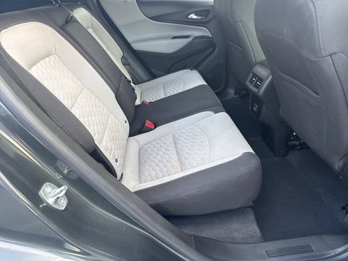 Used 2020 Chevrolet Equinox LT FWD image 38