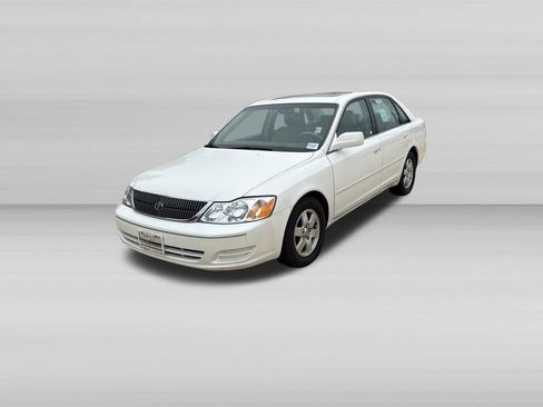 Used 2002 Toyota Avalon FWD image 11