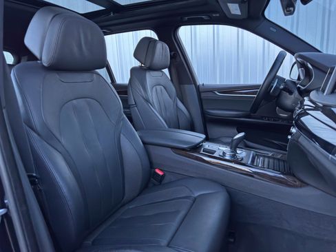 Used 2016 BMW X5 xDrive50i image 39
