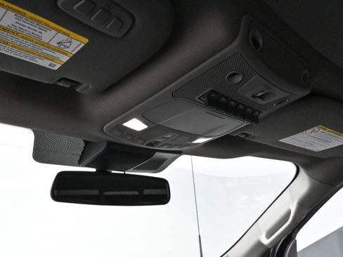 Used 2021 Ford F350 Lariat w/ Tremor Off-Road Package image 28