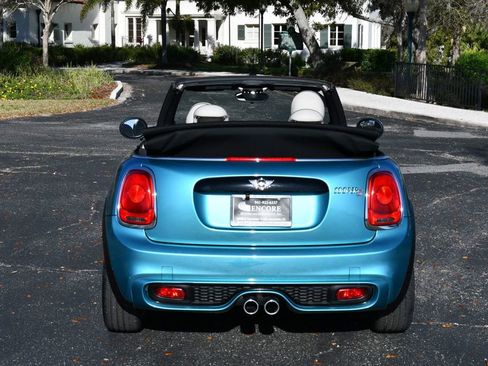 Used 2017 MINI Cooper S image 40