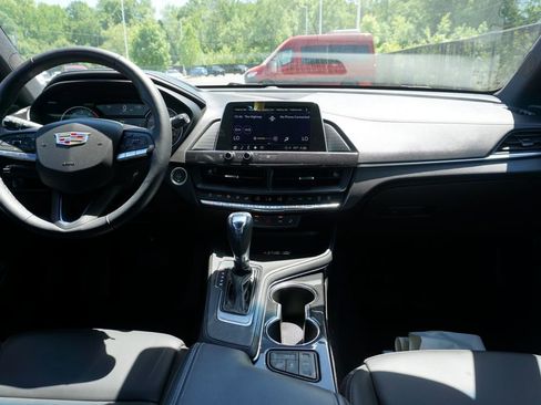 Used 2024 Cadillac CT4 Luxury w/ Cold Weather Package RWD image 35
