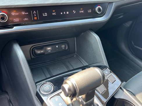 Certified 2025 Kia Sportage X-Line w/ Premium Package AWD/4WD image 23