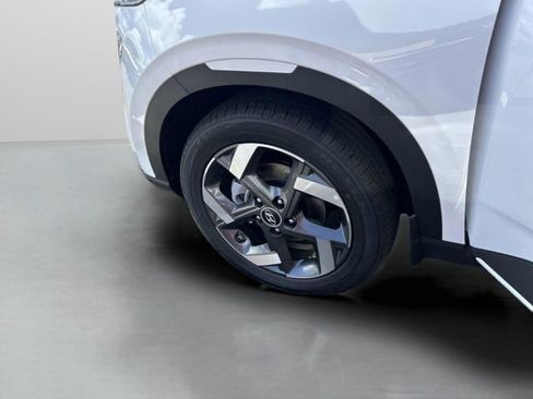 New 2026 Hyundai Venue SEL FWD image 40