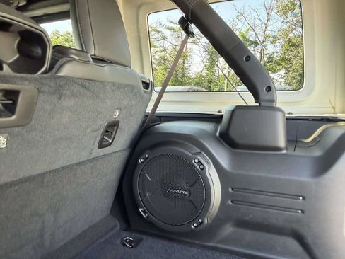 Used 2026 Jeep Wrangler Unlimited Rubicon w/ Technology Group AWD/4WD image 16