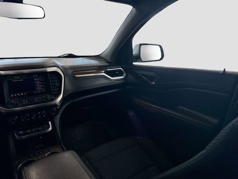 Used 2021 GMC Acadia SLE w/ LPO, Floor Liner Package image 23