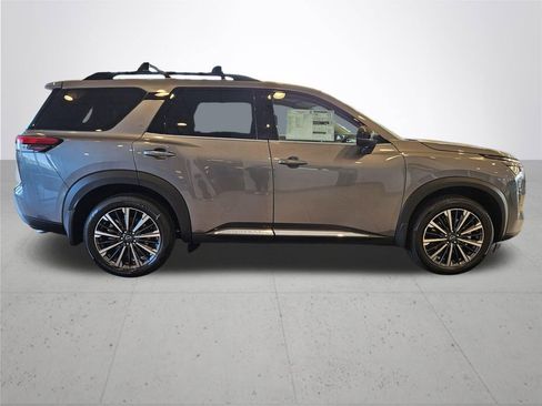 New 2026 Nissan Pathfinder Platinum w/ Cargo Package image 6