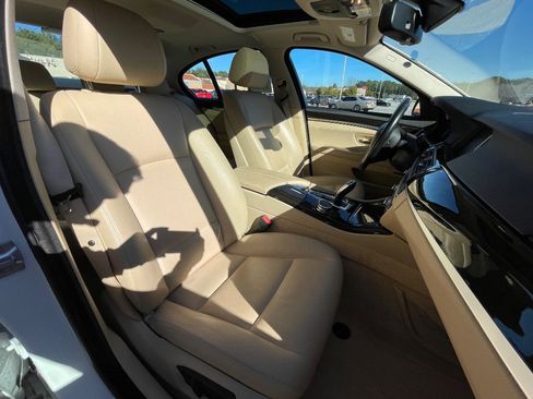 Used 2015 BMW 528i Sedan image 23