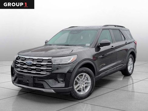 New 2026 Ford Explorer Active RWD image 1