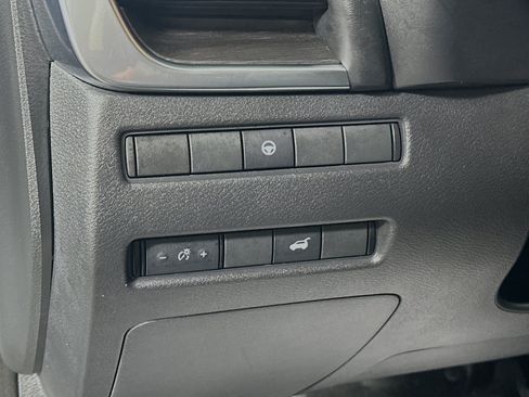 Used 2021 Nissan Rogue SL w/ Premium Package AWD/4WD image 10