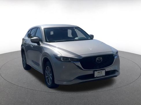 Used 2025 MAZDA CX-5 AWD 2.5 S w/ Select Package image 3