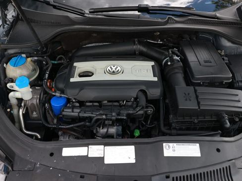 Used 2012 Volkswagen Eos Komfort FWD image 32