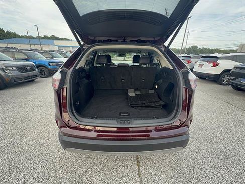 Certified 2023 Ford Edge SEL w/ Convenience Package AWD/4WD image 4