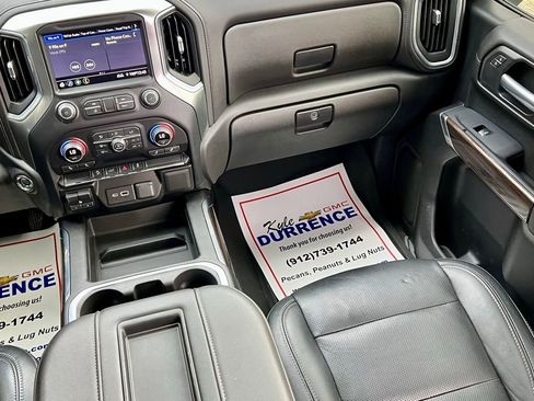 Used 2021 Chevrolet Silverado 1500 RST image 16