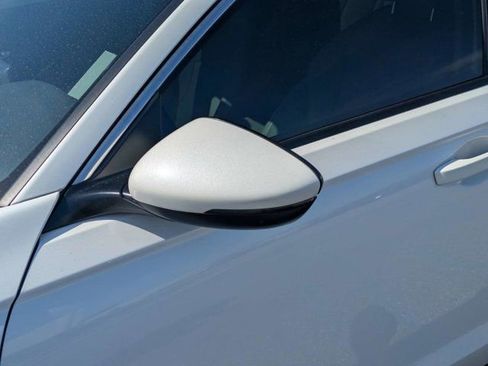 Used 2023 Honda Accord Touring image 11