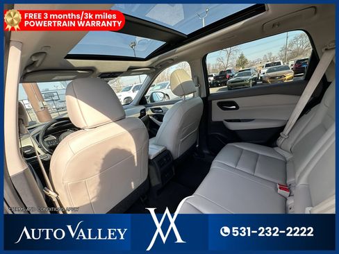 Used 2023 Nissan Rogue SL AWD/4WD image 24