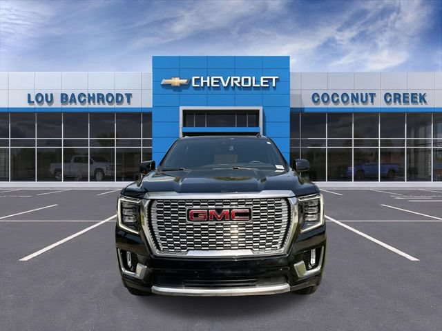 Used 2023 GMC Yukon XL Denali AWD/4WD image 3