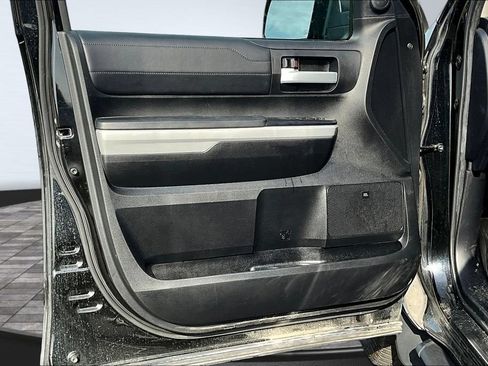 Used 2019 Toyota Tundra Limited w/ Limited Premium Package AWD/4WD image 19