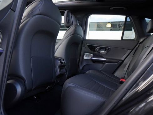 New 2026 Mercedes-Benz GLC 300 image 28