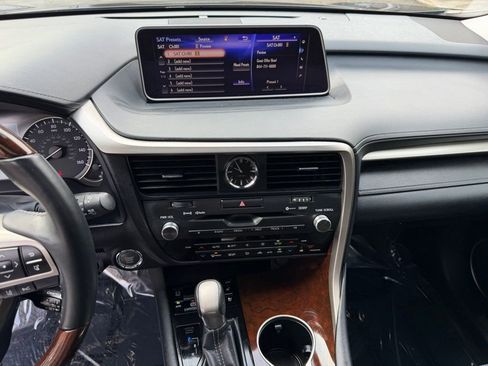 Used 2017 Lexus RX 350 FWD w/ Premium Package image 21