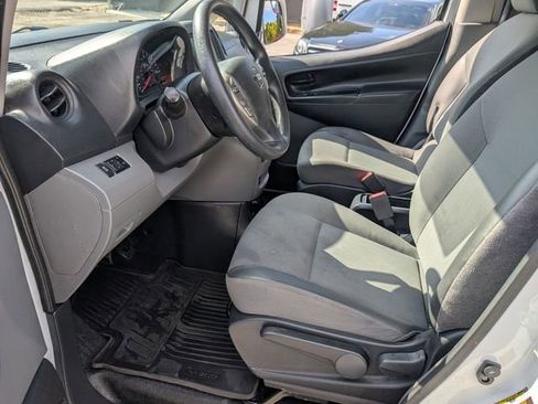 Used 2021 Nissan NV200 SV image 9