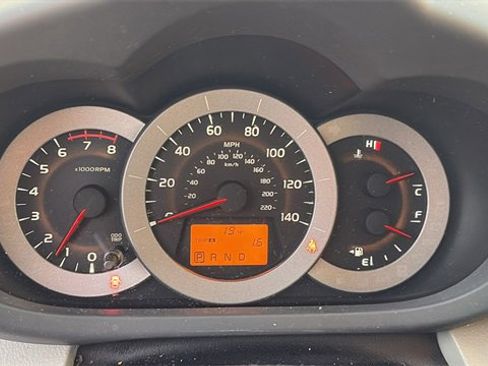 Used 2012 Toyota RAV4 4WD image 11