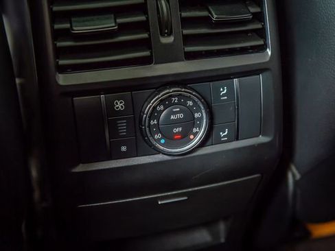 Used 2018 Mercedes-Benz GLS 450 4MATIC w/ Premium Package image 43