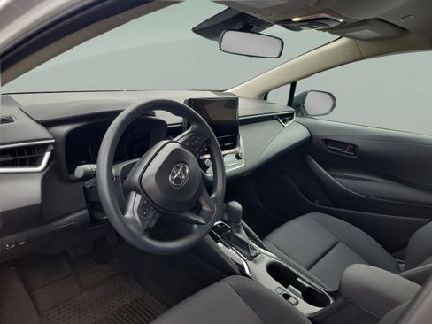 Certified 2026 Toyota Corolla LE image 9