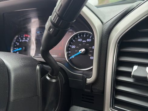 Certified 2019 Ford F350 Lariat w/ Lariat Ultimate Package image 25