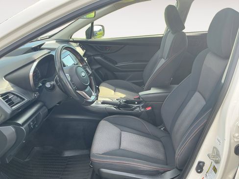 Used 2018 Subaru Crosstrek 2.0i Premium w/ Moonroof Package image 9