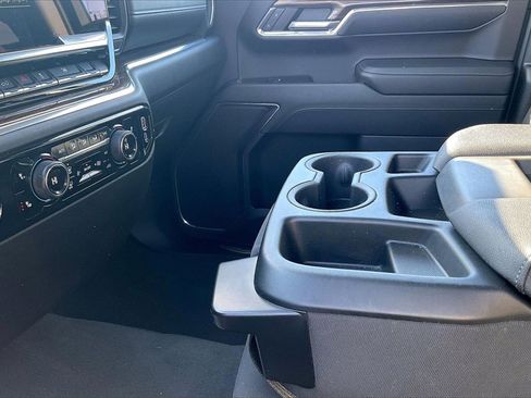 Used 2024 Chevrolet Silverado 1500 LT image 20