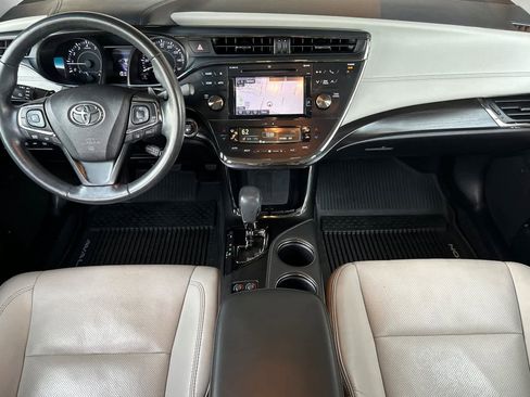 Used 2017 Toyota Avalon Limited w/ All Weather Liner Package image 3