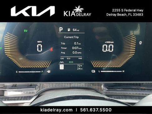 New 2026 Kia Carnival EX FWD image 31