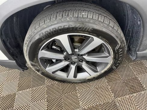 Used 2023 Honda Pilot Elite image 34