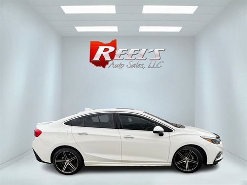 Used 2016 Chevrolet Cruze Premier FWD image 29