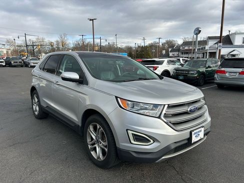 Used 2015 Ford Edge Titanium w/ Technology Package image 3