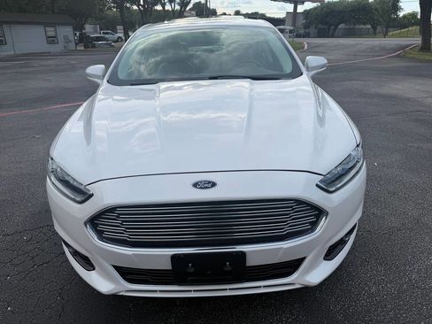 Used 2015 Ford Fusion Energi Titanium FWD image 2