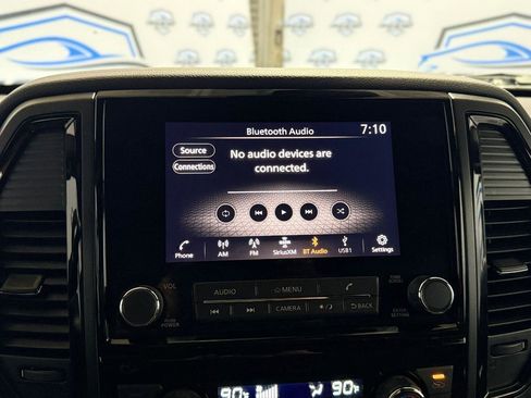 Used 2024 Nissan Titan SV w/ SV Bronze Edition Package image 17