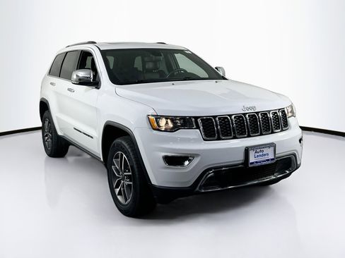 Used 2022 Jeep Grand Cherokee Limited image 3