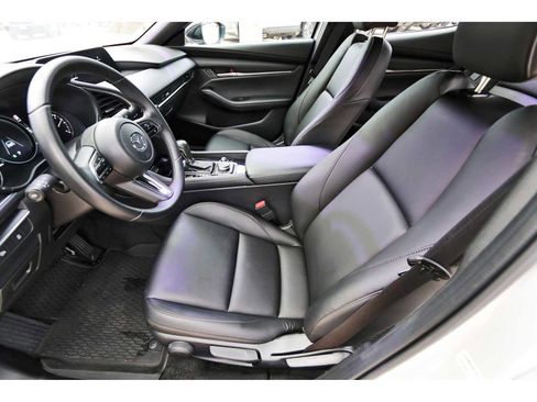 Certified 2025 MAZDA MAZDA3 s Sport image 11