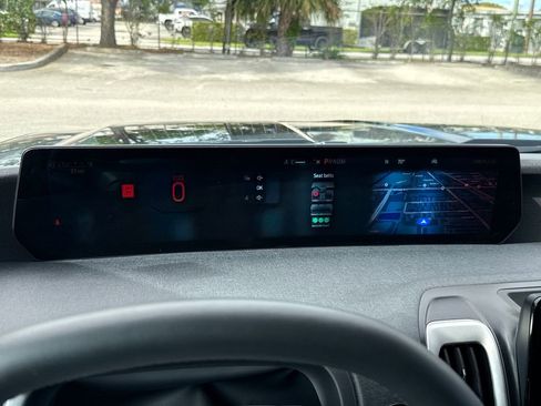 Certified 2025 Ford Expedition Active RWD image 17