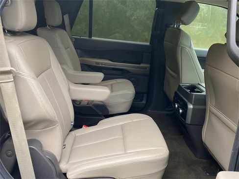 Used 2020 Ford Expedition XLT w/ Equipment Group 202A image 33