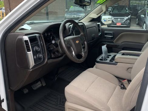 Used 2018 Chevrolet Silverado 1500 LT w/ All Star Edition AWD/4WD image 2