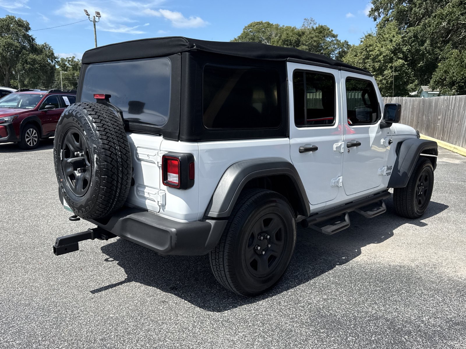 Used 2018 Jeep Wrangler Unlimited Sport S AWD/4WD image 6