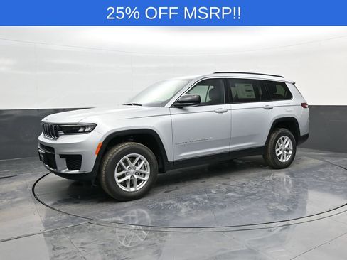 New 2025 Jeep Grand Cherokee L Laredo w/ Luxury Tech Group I AWD/4WD image 3