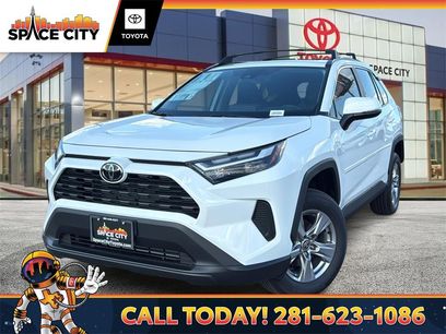 New 2025 Toyota RAV4 XLE