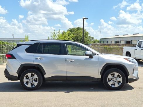 Certified 2025 Toyota RAV4 XLE AWD/4WD image 6