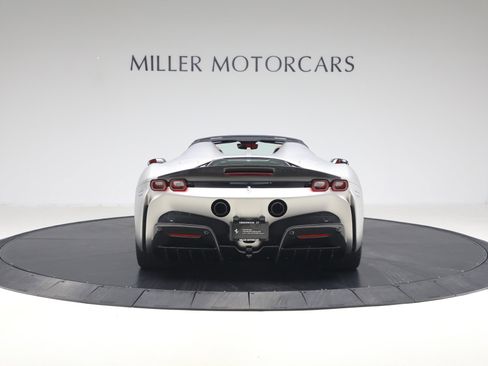 Certified 2023 Ferrari SF90 Spider image 7